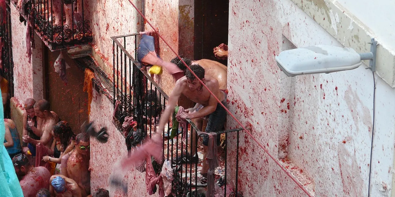 La Tomatina in Valencia