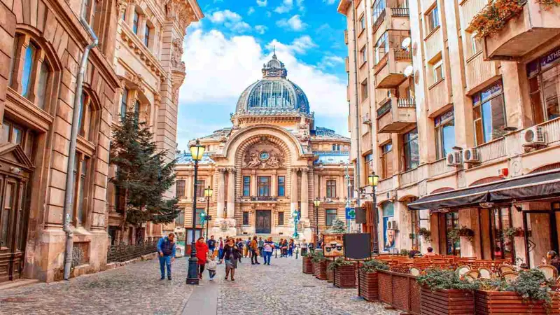 Discovering Romania: A Journey through Rich History and Enchanting Landscapes
