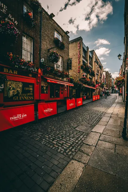 Following the House of Guinness: Why Autumn is the Perfect Time to Visit Dublin