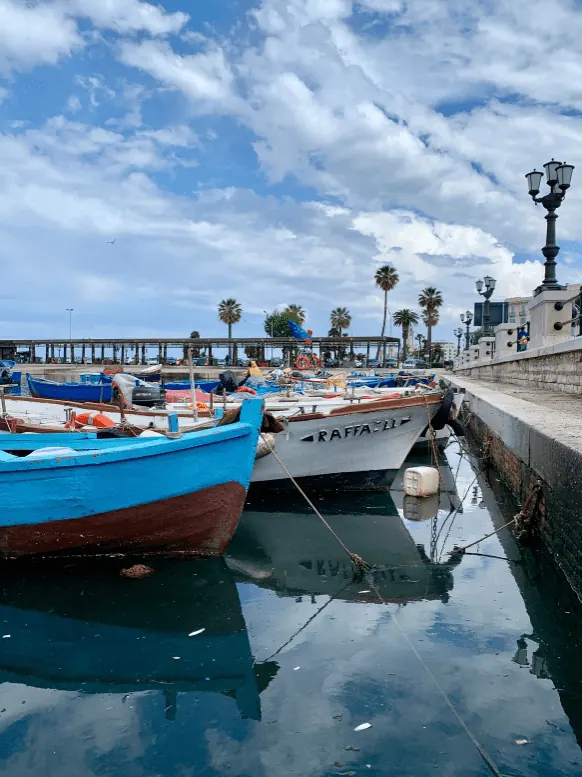 What to visit in Bari? — When to travel there?
