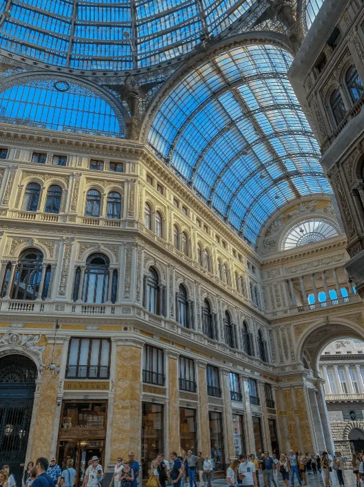 What to visit in Naples? — Umberto I Gallery