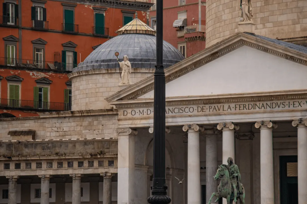What to visit in Naples? — Plebiscito square with the Royal Palace