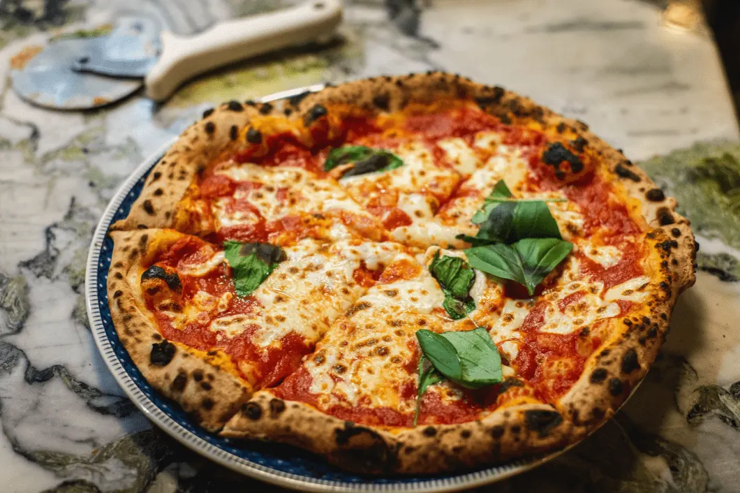 What to eat in Campania region? — Pizza