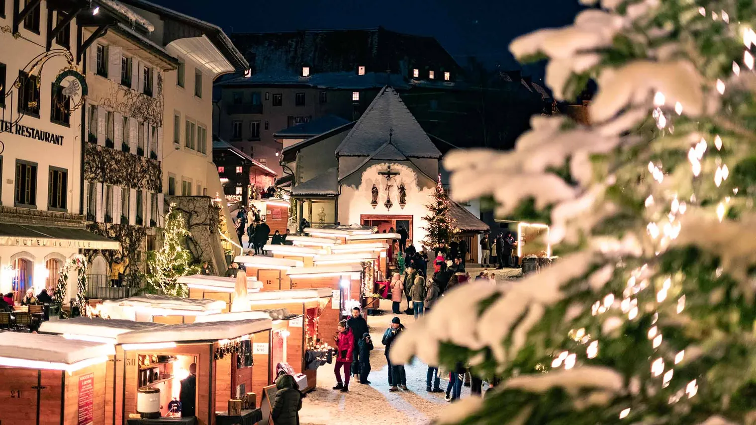 The aroma of melting cheese, fresh snow and everything in between