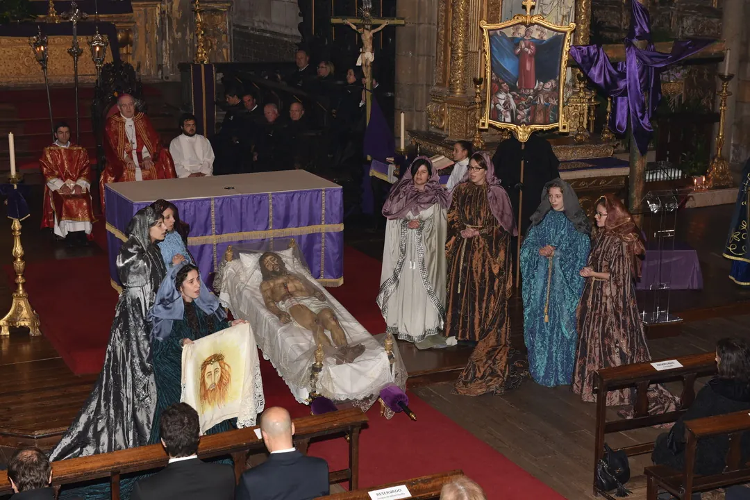 Viseu. Chanting Through the Shadows