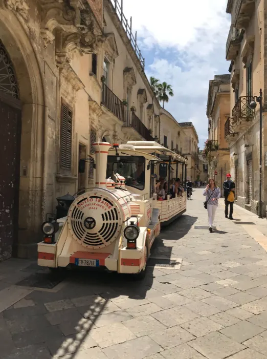 What to do in Lecce?