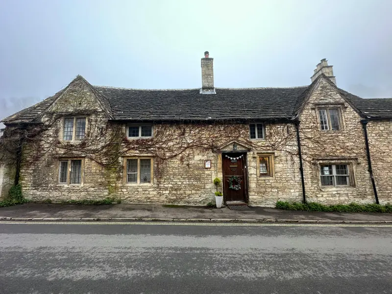 Cotswolds village, Englan