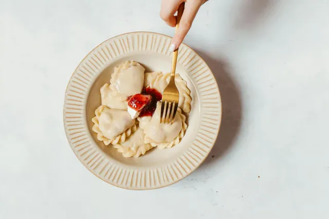 A plated Polish tasting example.